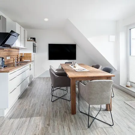 Salt And Sea Apartment